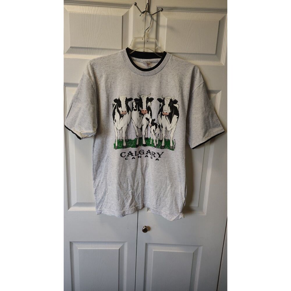 Vintage Calgary Canada Cows Ringer T-Shirt Heather Gray Graphic Tee Large